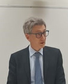 immage condinanzi.jpg